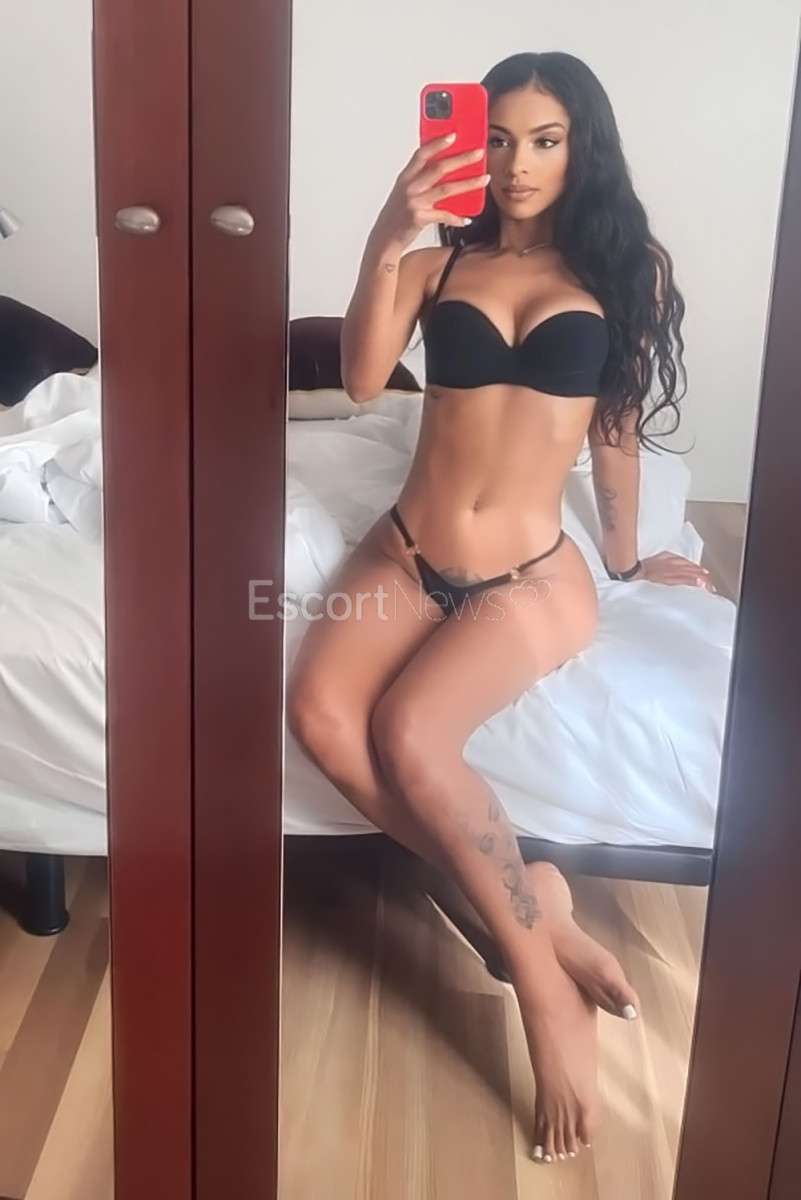 Amanda: sexy escort girl from Barcelone (Espagne)