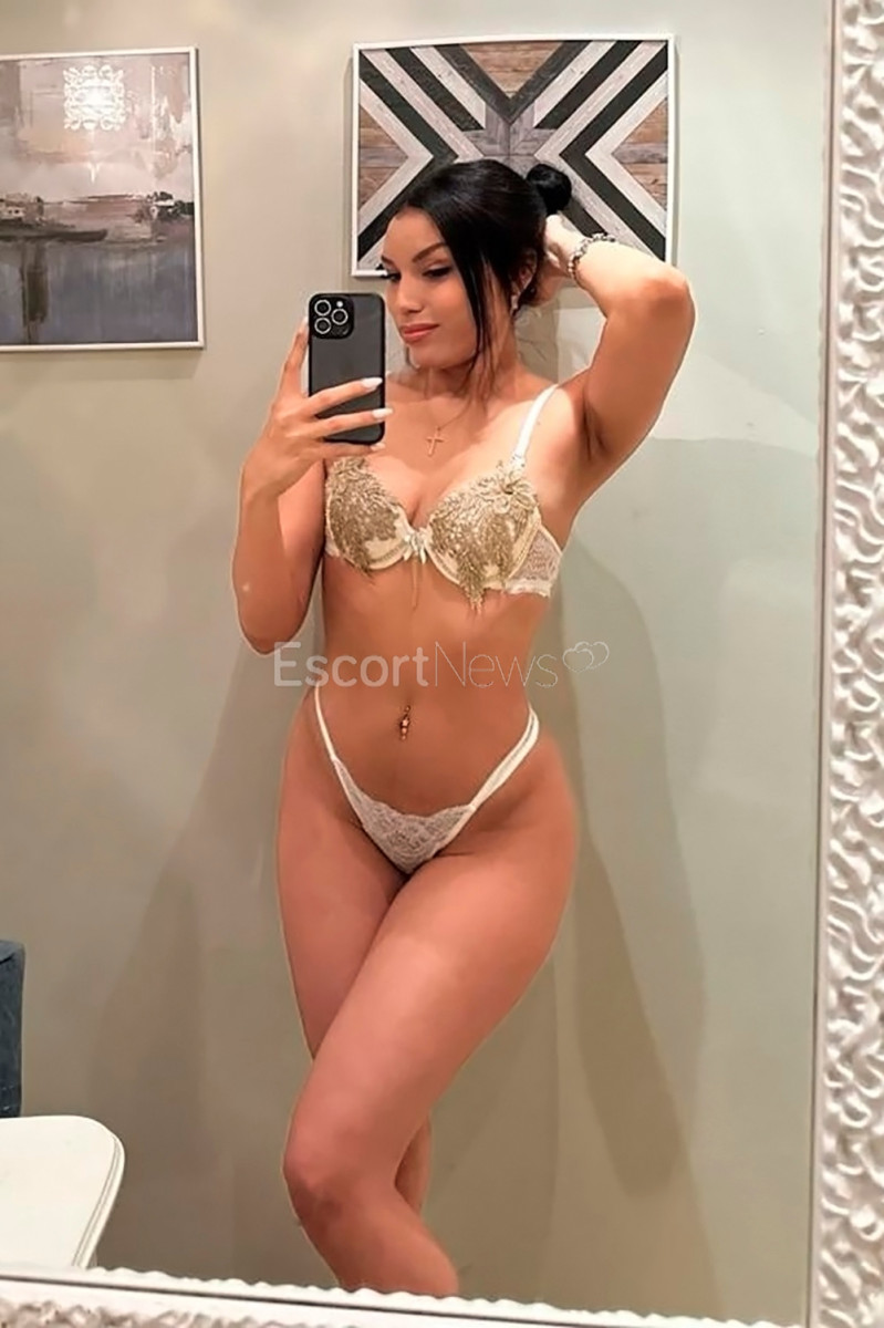 Naomi: sexy escort girl from Дубай (ОАЭ)